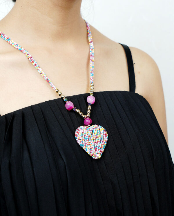 Orchid Heart Beads Necklace - Image 5