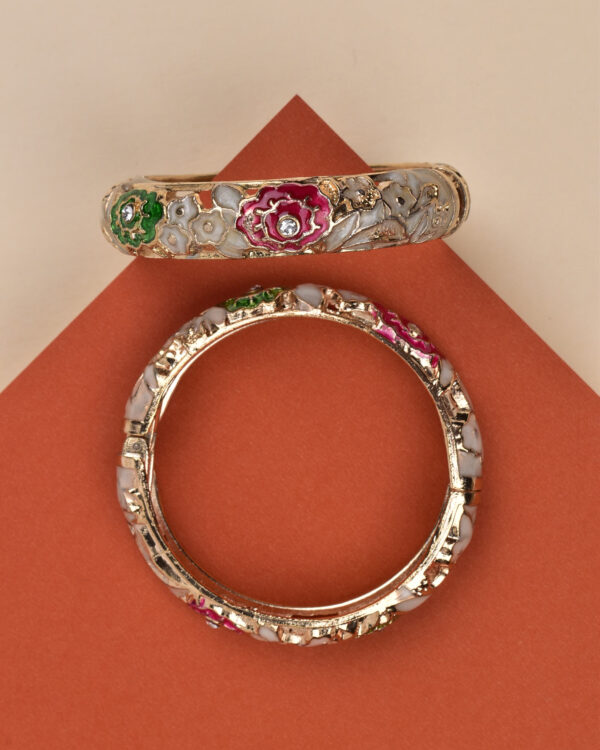 Beetle Bangle Set - Image 5