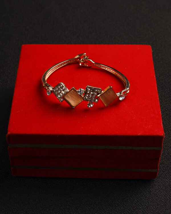 Mambo Square Bracelet - Image 3