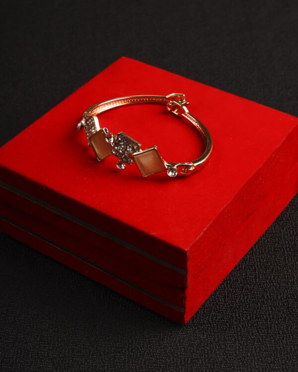 Mambo Square Bracelet - Image 4