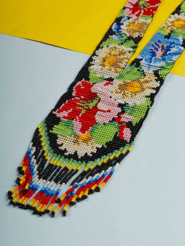 Mexican Black Beaded Necklace - Image 4